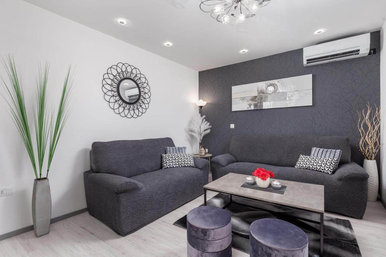 Villa Summer Oasis Dobrinj Eksteriør billede